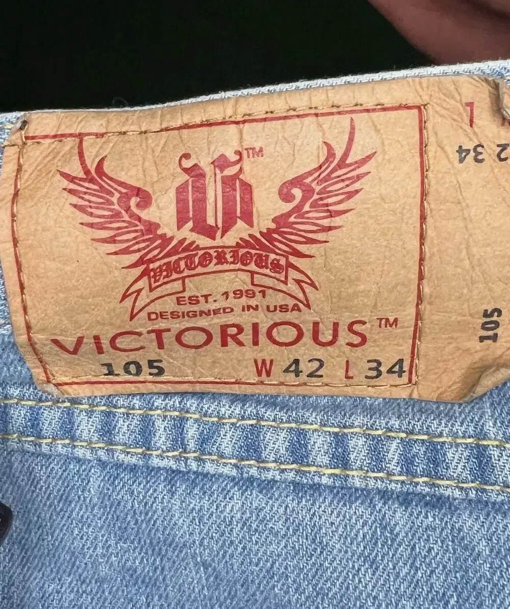 Victorious 105 Light Wash Denim Jeans Size W42 L34